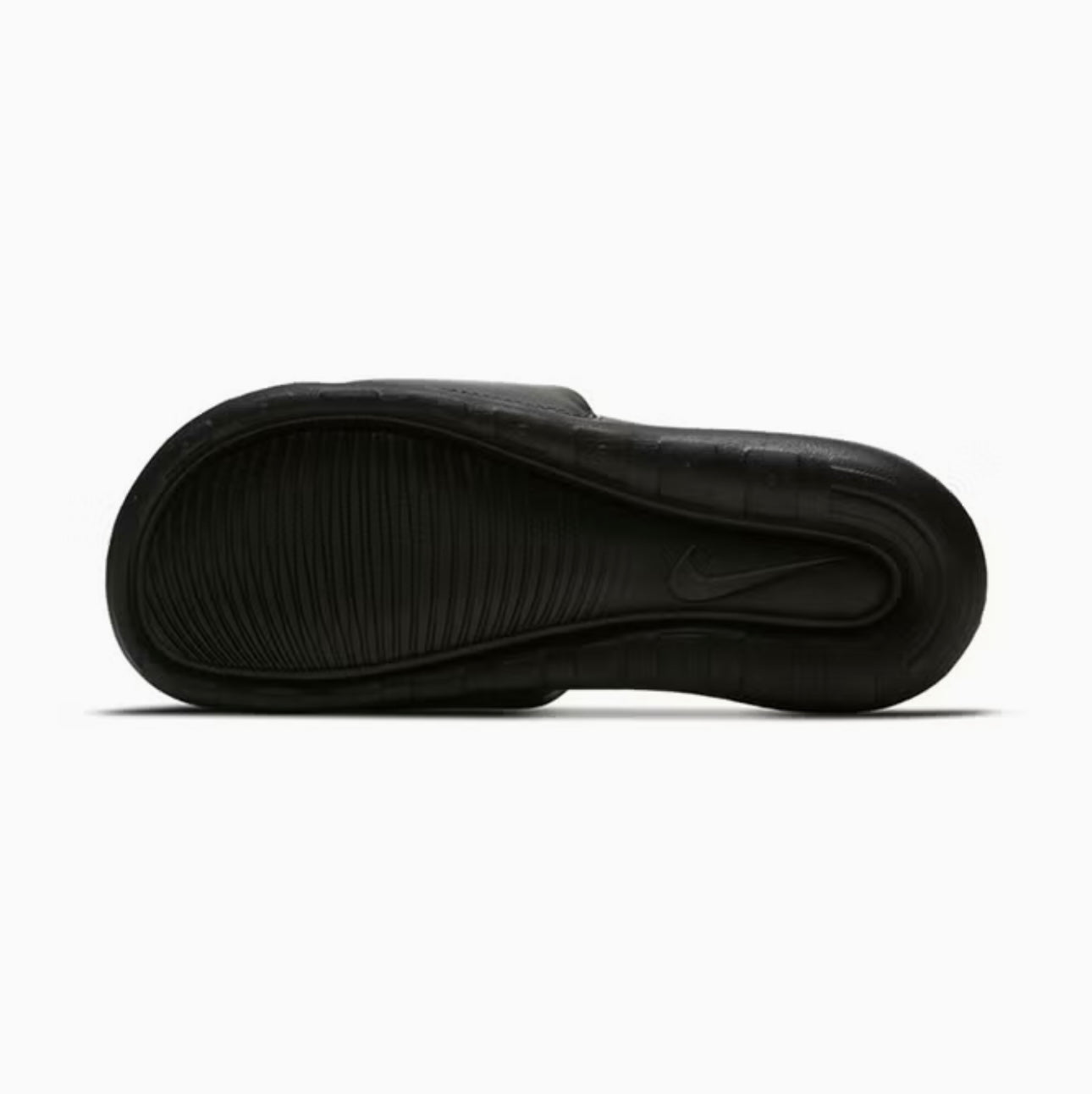 Nike victori one slide