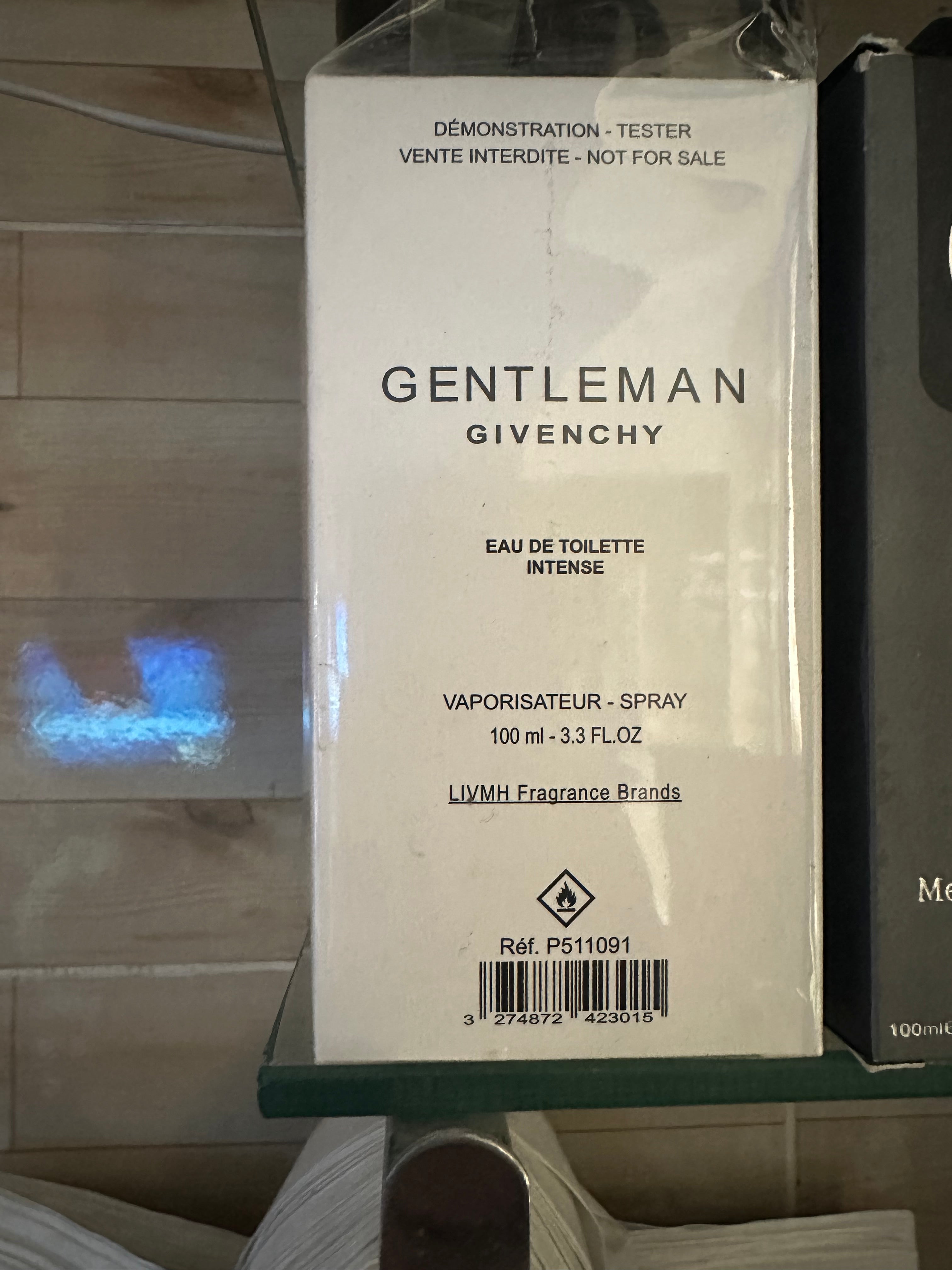 Givenchy ( Gentlman )