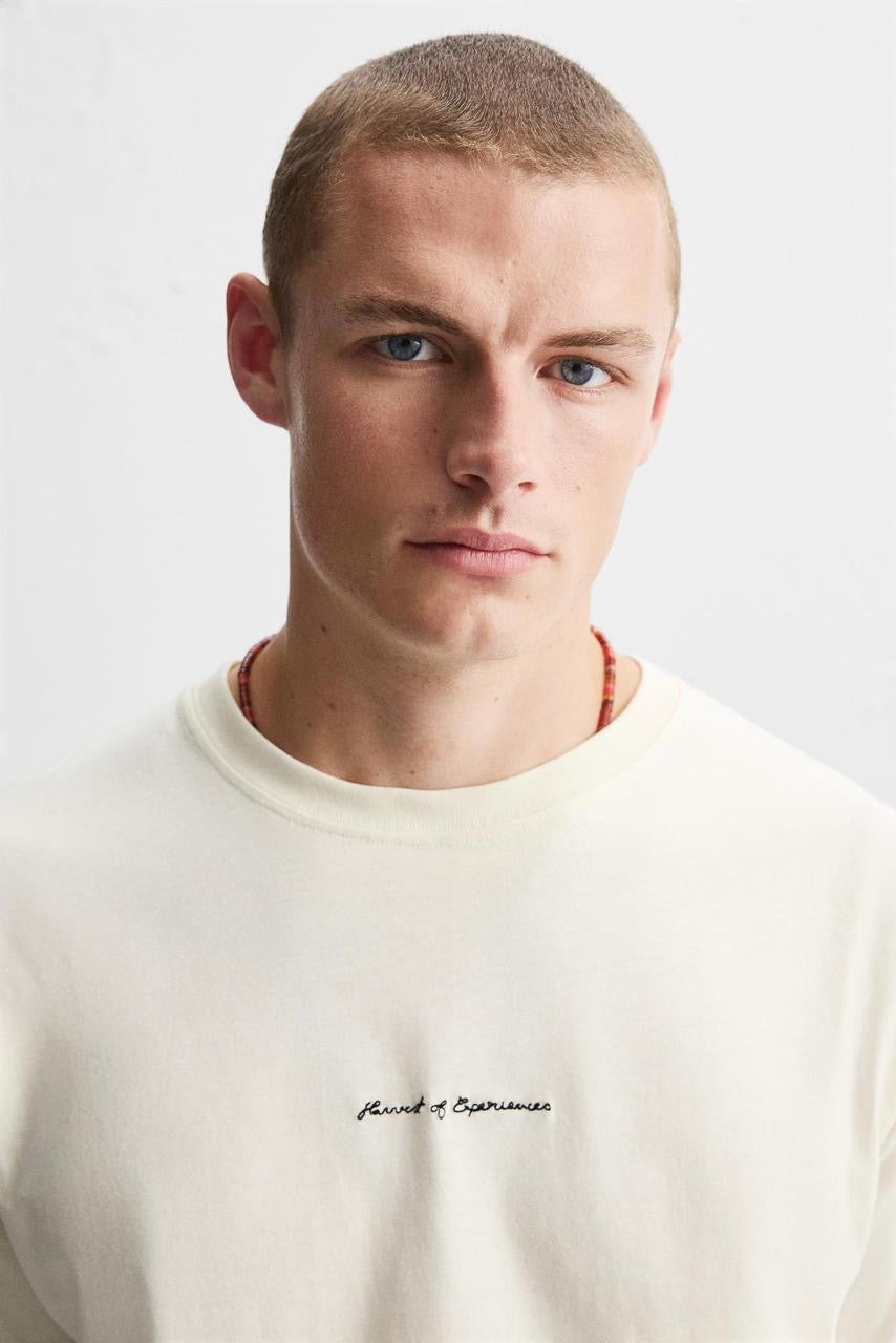 T-shirt/ Zara
