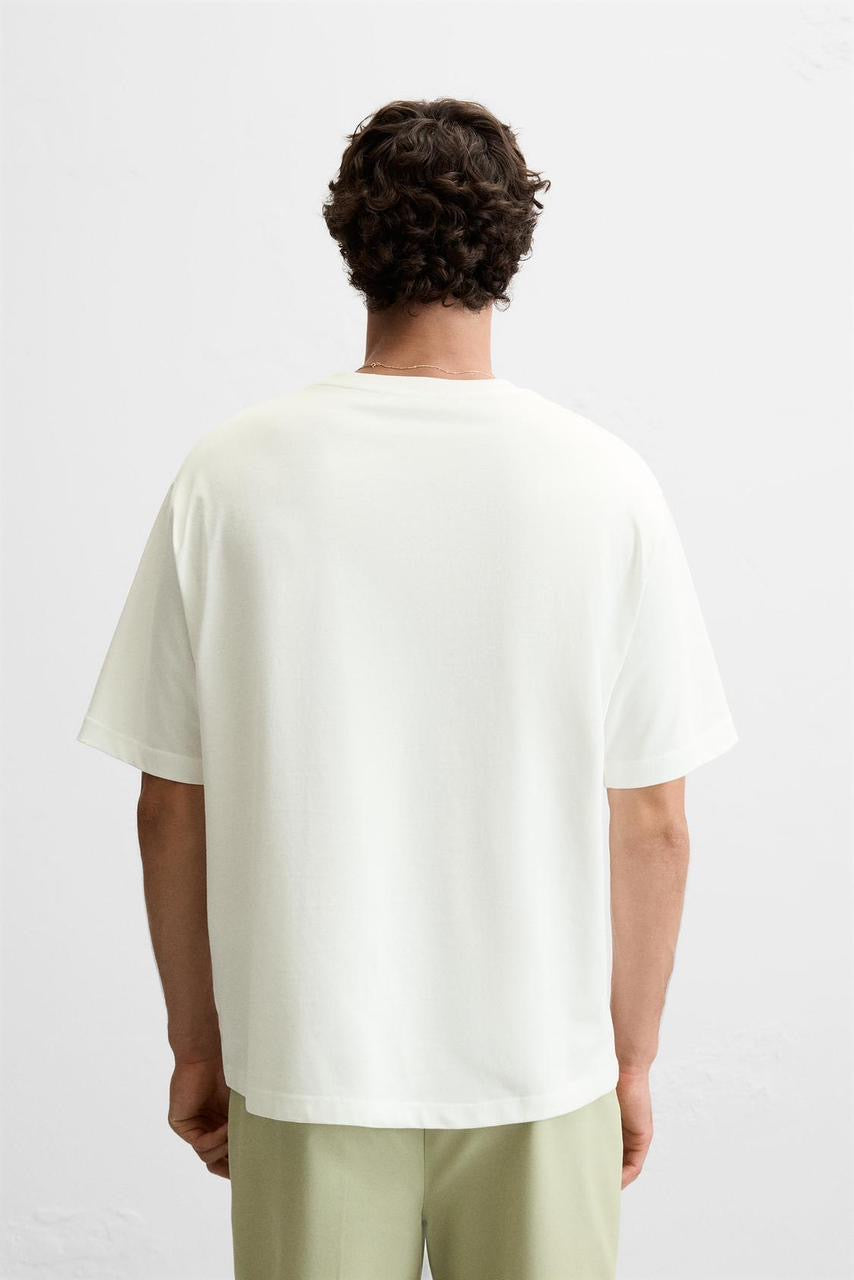 T-shirt/ Zara